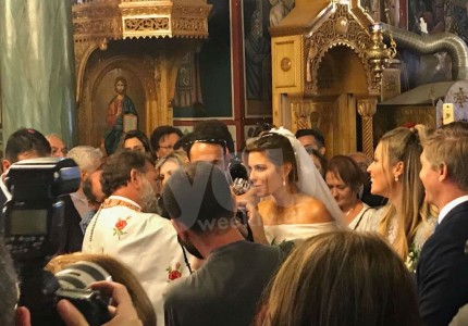 Μαρία Μενούνος: Το πλούσιο φωτογραφικό άλμπουμ του λαμπερού γάμου και το τρικούβερτο γλέντι! 