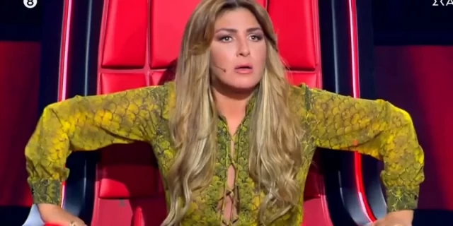 The Voice: Σε σοκ η Έλενα Παπαρίζου μόλις αντίκρισε τον διαγωνιζόμενο - «Ποιος τον ακούει τώρα που...»