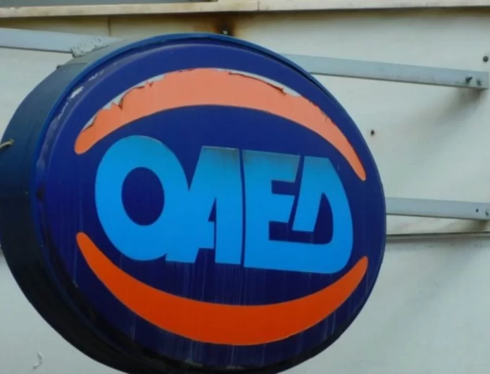ΟΑΕΔ: Επιταγές κατάρτισης ύψους 2.250 ευρώ σε 10.000 ανέργους