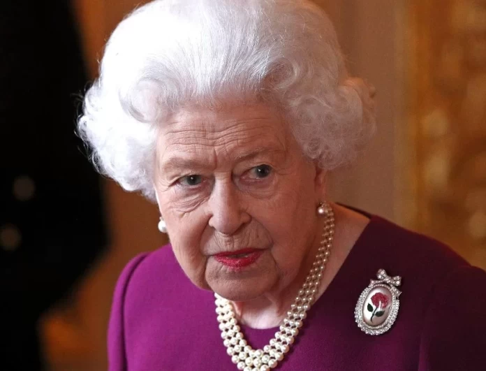 Βασίλισσα Ελισάβετ: Η πρώτη της έξοδος μετά την κηδεία του πρίγκιπα Φίλιππου