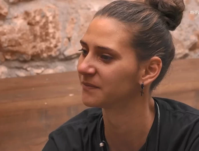 Φάρμα: Ξέσπασε σε κλάματα η Μαρία με τα λόγια του Ντούπη