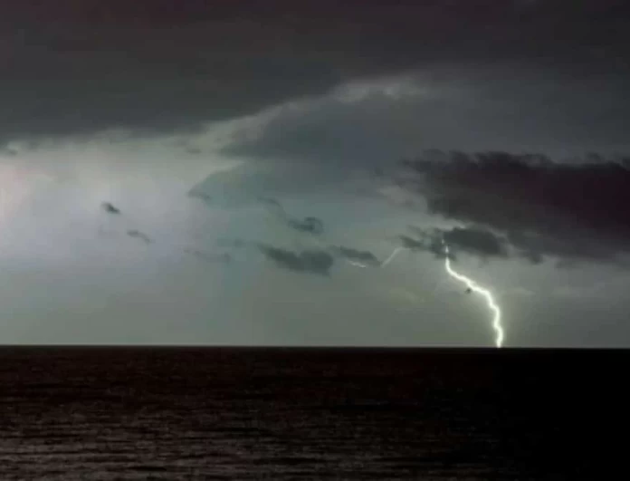 Καιρός: Καταιγίδες έρχονται την Πέμπτη στην Εύβοια