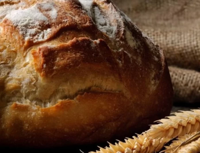Τραγανό και αφράτο - Το κόλπο για να φτιάξεις το καλύτερο ψωμί στο σπίτι