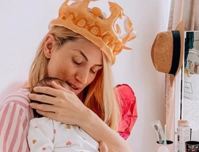 Η Μαρία Ηλιάκη και η κόρη της ντύθηκαν ασορτί - Η τρυφερή φωτογραφία που ''έριξε'' το Instagram