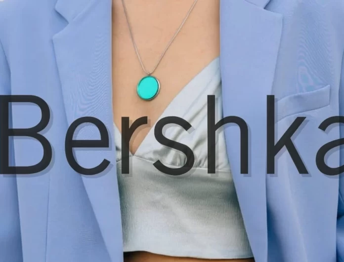 4+1 μπλούζες από τα Bershka που είναι ιδανικές για κάθε περίσταση - Είναι σε έκπτωση!