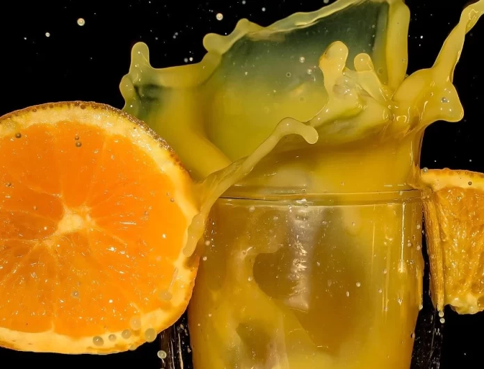 Κάθε πρωί που πίνεις στημένο πορτοκάλι σε πιάνει καούρα; Αυτό είναι το μεγάλο λάθος που κάνεις