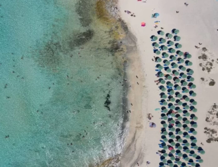 Κάποιες από τις ομορφότερες παραλίες που θα δείτε ποτέ θα τις βρείτε στο Λασίθι της Κρήτης
