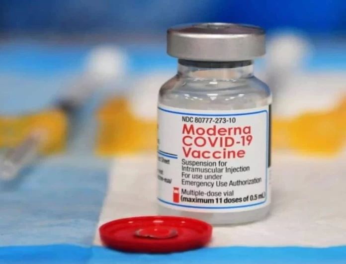 Κορωνοϊός: Έρχεται νέο εμβόλιο της Moderna - Προστατεύει απ’ όλες τις μεταλλάξεις