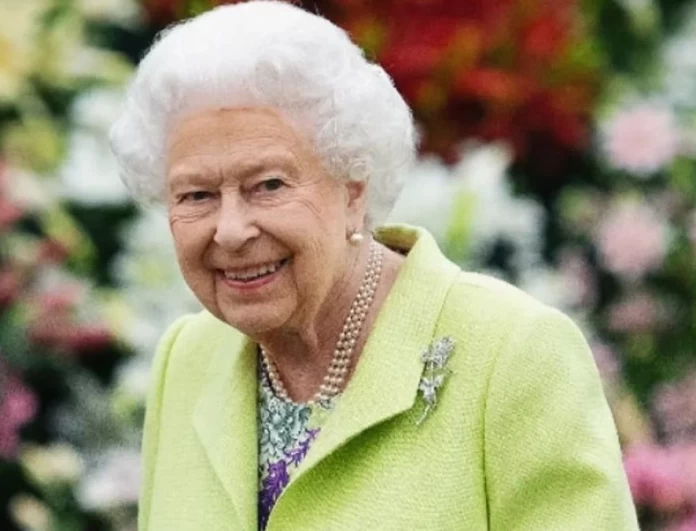 Βασίλισσα Ελισάβετ: Τρόμος κατά τη διάρκεια πτήσης της - Λίγο πριν τον εορτασμό των γενεθλίων της μονάρχη