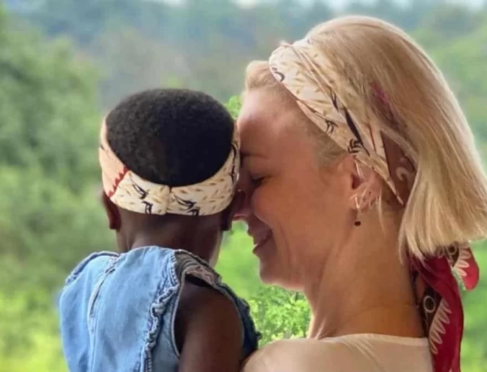 Χριστίνα Κοντοβά: Μοναδικές στιγμές στη Λέσβο παρέα με την αξιολάτρευτη Ada