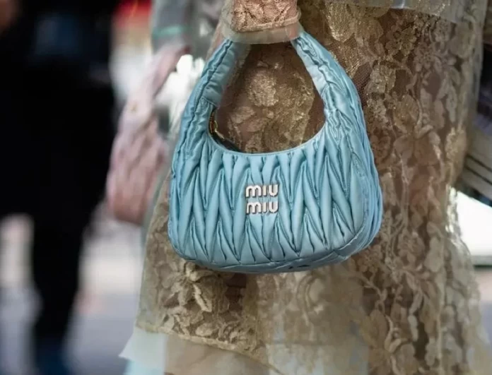 Become a fashion icon: Αυτές είναι οι 4 πιο περιζήτητες designer τσάντες με λουρί 