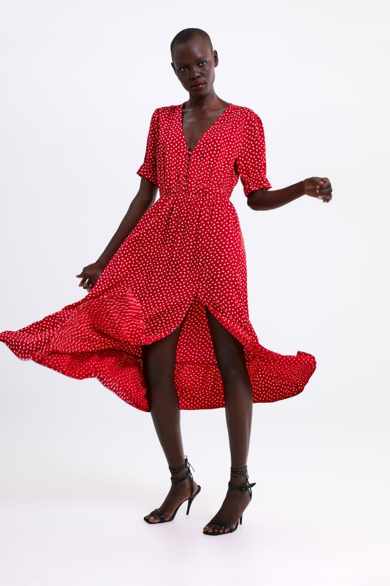 Zara ανοιξιάτικο φόρεμα από τη νέα συλλογή κολεξίον 