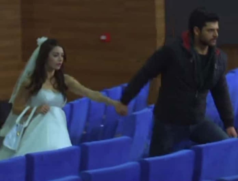 Elif: Η Ζεινεπ και η πρόταση γάμου του Ερκούτ