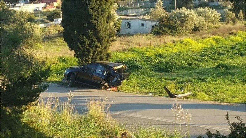 Οι εικόνες από το αμάξι της Εύας Πετροχείλου που πέθανε σε τροχαίο