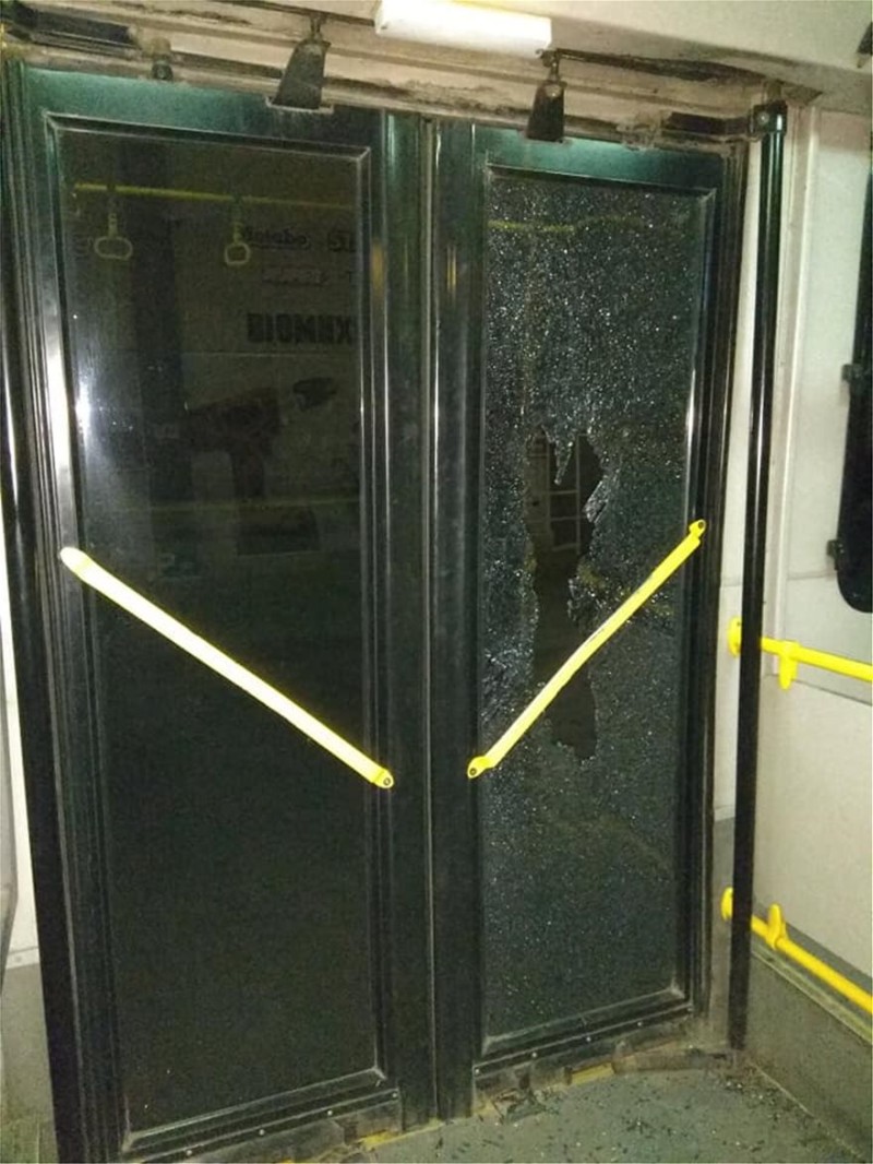 Νέα επίθεση σε λεωφορεία ΟΑΣΑ με πέτρες! Έκτακτο