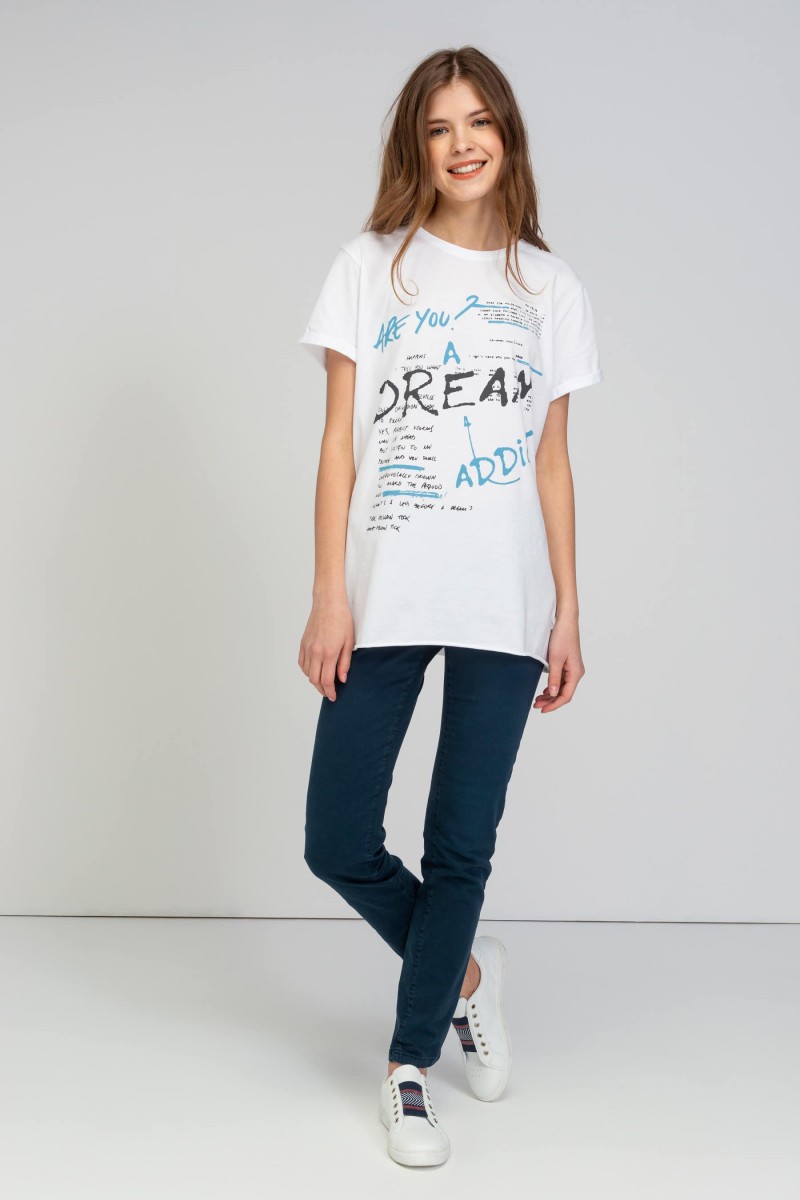 Shop it now! Αυτά είναι τα 5 t-shirts που έχουν ερωτευτεί οι fashionistas για την Άνοιξη 2019!
