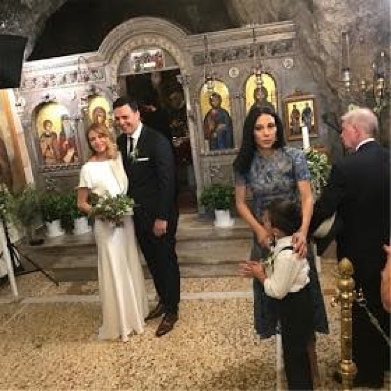 Γάμος Μπαλατσινού - Κικίλια: Νέες εικόνες μέσα από την εκκλησία!