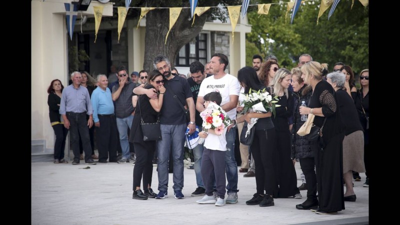 Γιώργος Ξενίδης: Ράγισαν καρδιές στην κηδεία του