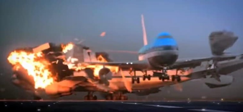 Συγκλονισμένη η ανθρωπότητα: Αεροπορική τραγωδία με 583 νεκρούς!