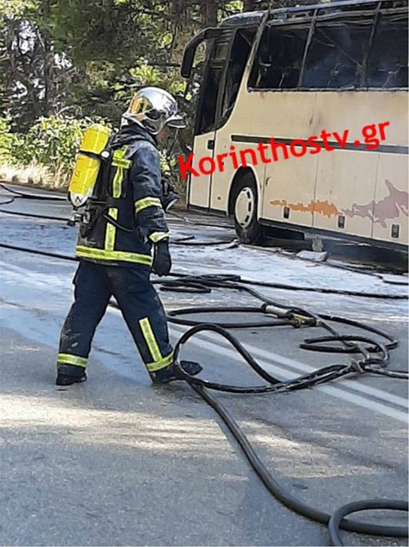 Ξέσπασε φωτιά σε εν κινήσει λεωφορείο στην εθνική οδό Πρέβεζας-Ηγουμενίτσας!
