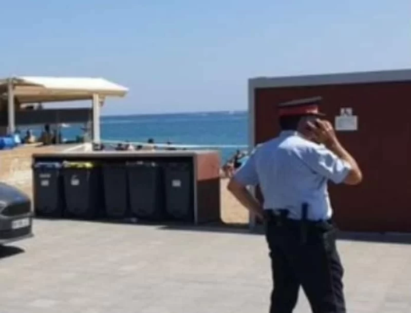 Θρίλερ! Αστυνομία εντόπισε εκρηκτικό μηχανισμό μέσα στη θάλασσα! Εκκενώθηκε παραλία! (Βίντεο)