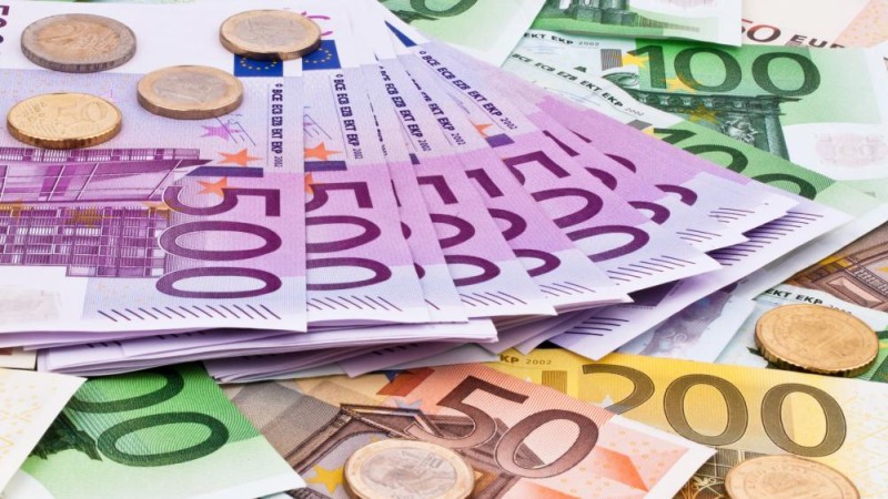 Επίδομα 'ανάσα' 1200 ευρώ για χιλιάδες Έλληνες! Ποιοι το δικαιούνται;