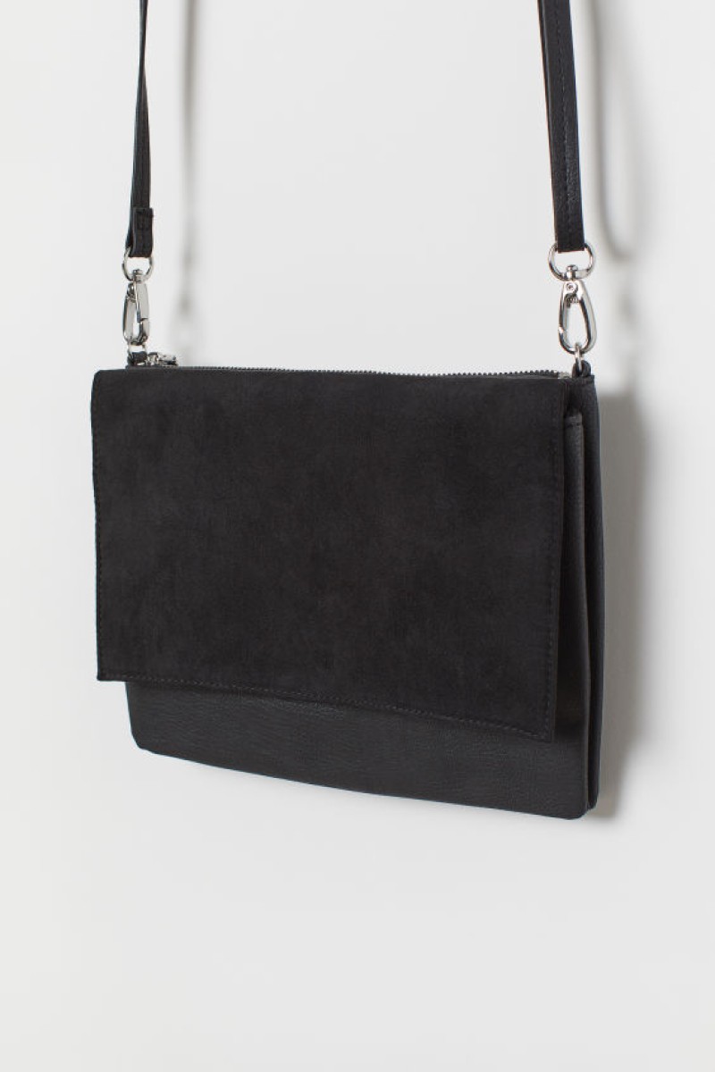 H&M μικρή μαύρη τσάντα ώμου