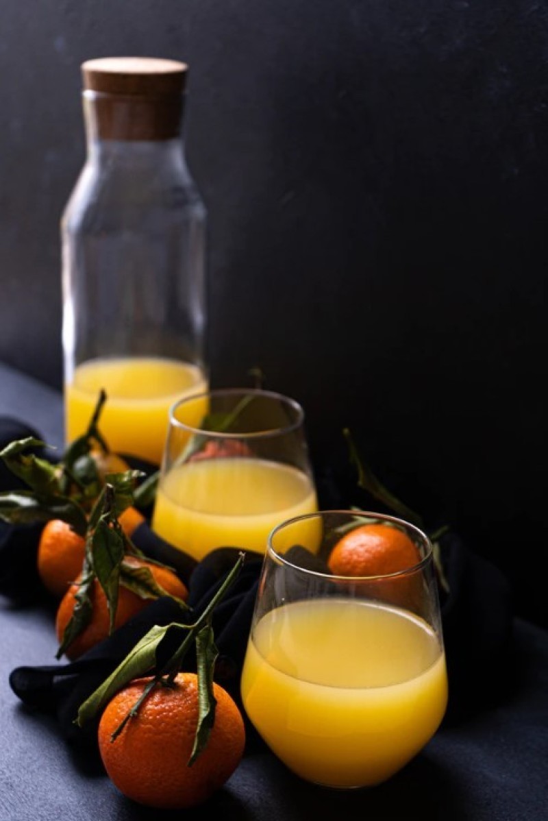 Χυμός πορτοκάλι το πρωί