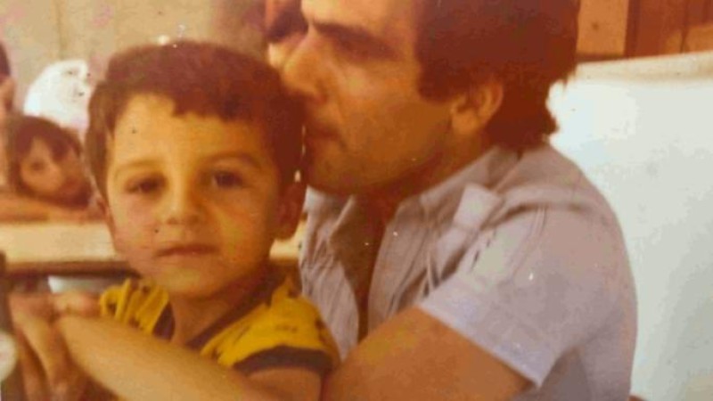 σπάνια φωτογραφία του τριντάφυλλου με τον πατέρα του
