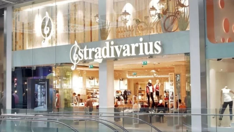 Φοριούνται όλες τις ώρες της ημέρας - 3 φούστες Stradivarius που κάνουν πάταγο