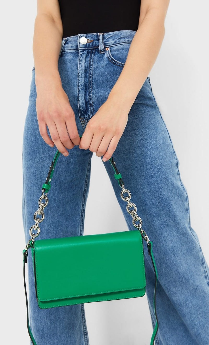 Πράσινη τσάντα από τα Zara