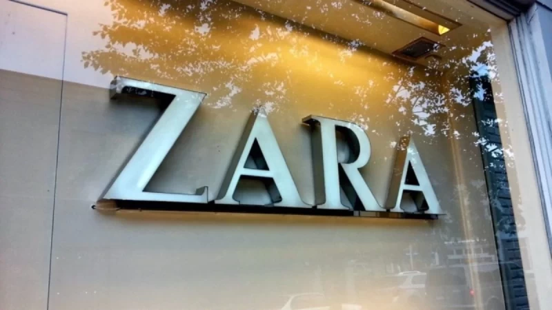 Ζεστό και χοντρό μπουφάν με 29,99 ευρώ στα Zara - Σε 2 χρώματα που ταιριάζουν με όλα
