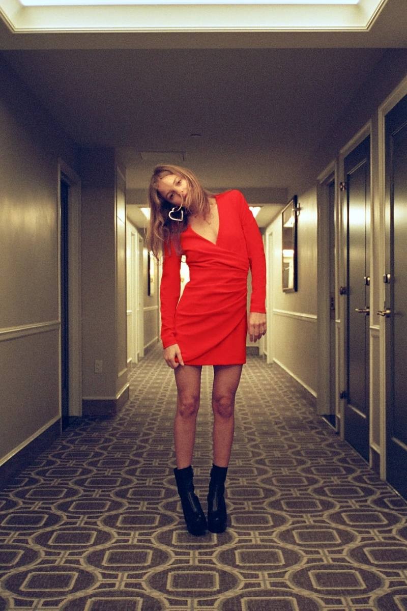 Zara κόκκινο φόρεμα