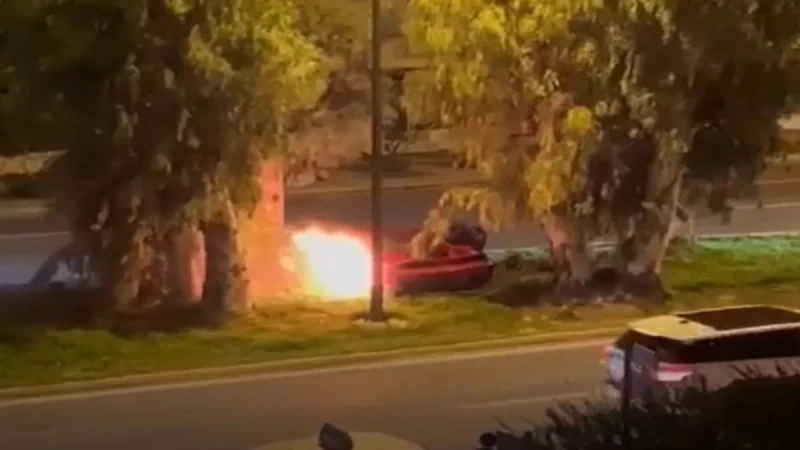 Θανατήφορο τροχαίο Μονογυιού: Σοκαριστικό - Νέο βίντεο από τη στιγμή που η Ferrari τυλίγεται στις φλόγες