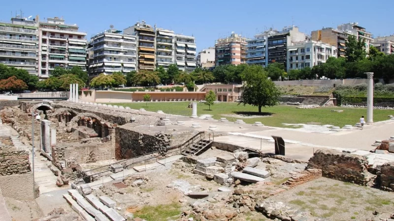 Θεσσαλονίκη: Κατέληξε 24χρονος που έπεσε από τη Ρωμαϊκή αγορά