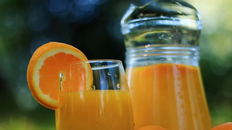 Σπιτικό ρόφημα με πορτοκάλι κατά της κυτταρίτιδας - Με ακόμη 4 υλικά που έχουμε στο ψυγείο και...