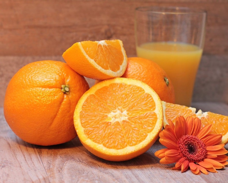 Σταματήστε να πίνετε χυμό πορτοκάλι μετά τις 9 το βράδυ