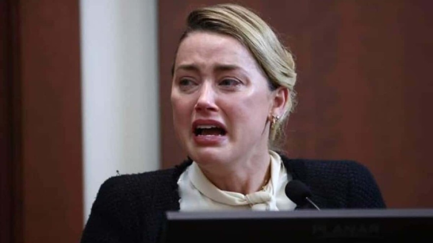 Η Amber Heard κατά τη διάρκεια της δίκης με τον Depp