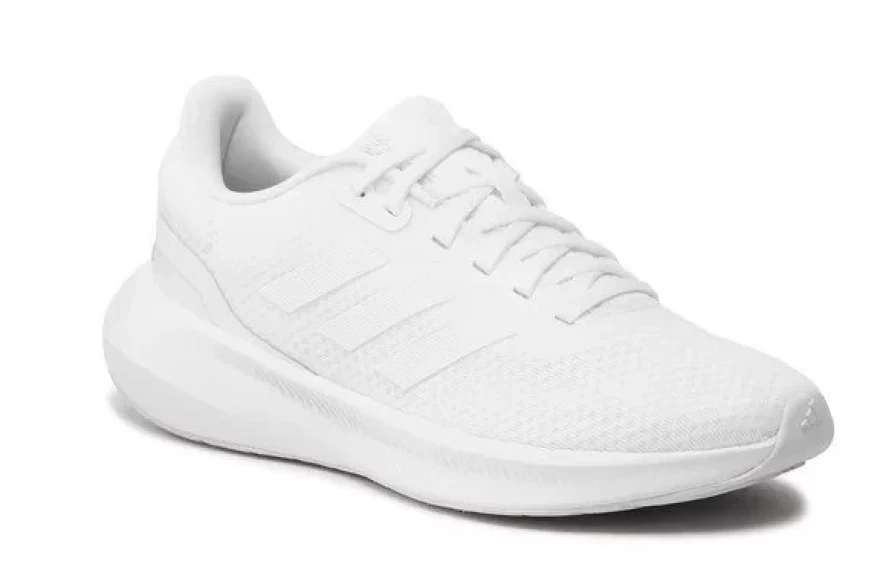 sneakers λευκά