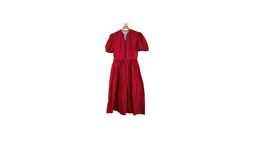 κόκκινο ρετρό φόρεμα