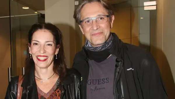 Αιμίλιος Χειλάκης - Αθηνά Μαξίμου: Η ενδιαφέρουσα γνωριμία τους και η οικονομική κρίση - Γιατί δεν έχουν κάνει παιδιά