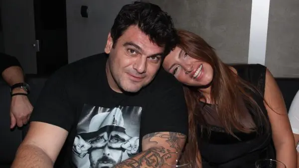 Η Έλενα Παπαρίζου και ο Τόνυ Μαυρίδης σε κοινή έξοδο