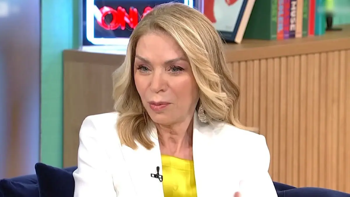 Έλλη Στάη – Οι παρενοχλήσεις, τα εγγόνια και τα διαζύγια: «Έλεγα πάντα ότι φταίω εγώ»