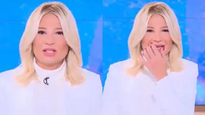 Η Φαίη Σκορδά με λευκό ζιβάγκο στο Buongiorno