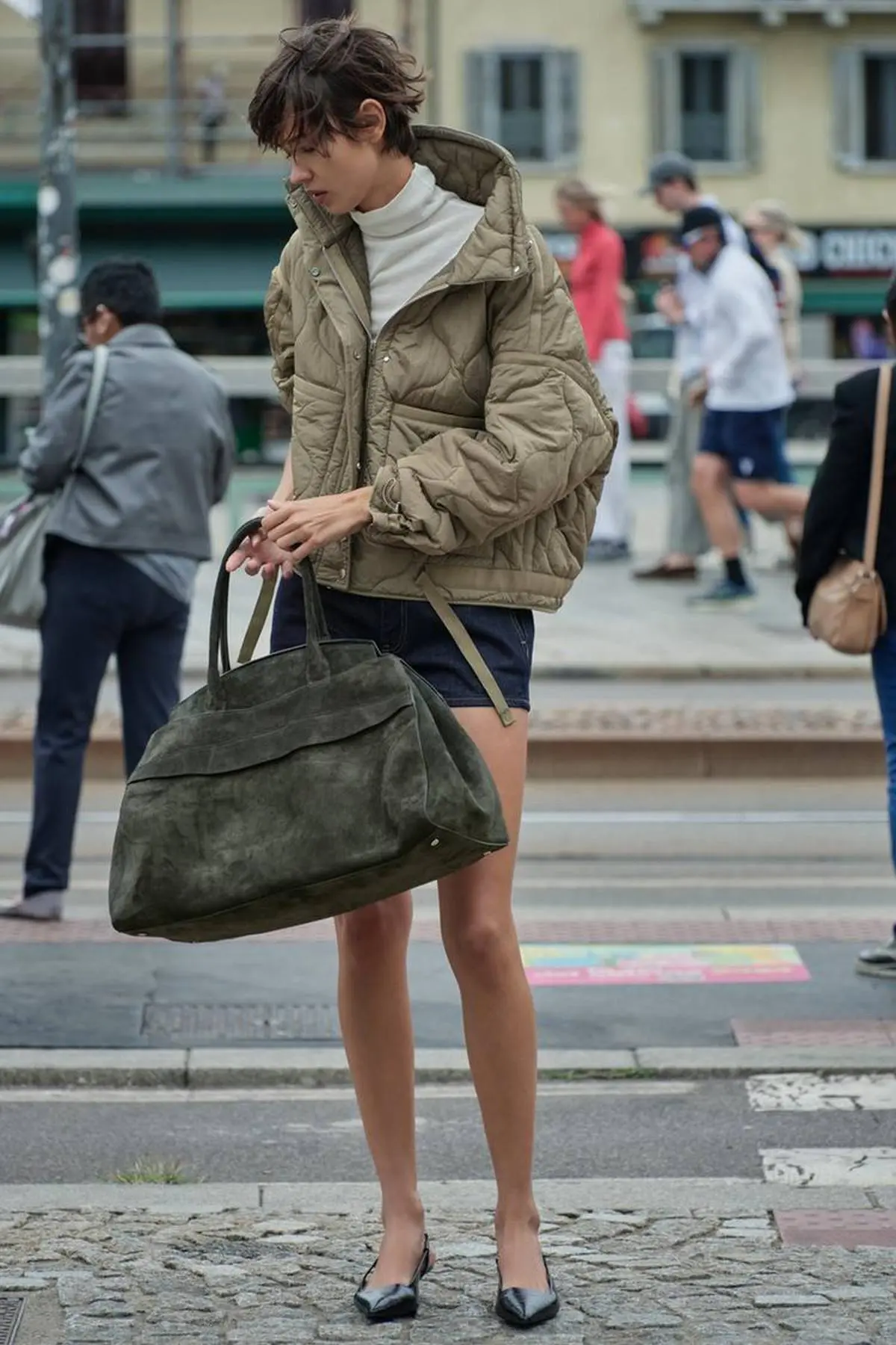 Χακί καπιτονέ μπουφάν Zara