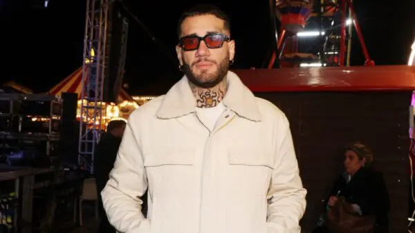 Ο Mente Fuerte σε βραδινή έξοδο.