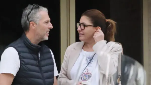 Ο Ανδρέας Καψάλης και η Έλενα Παπαρίζου