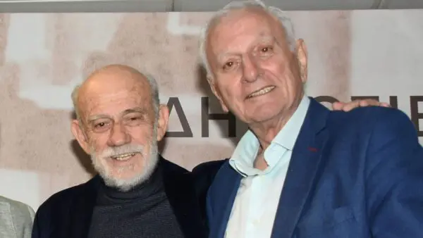 Ο Γιώργος Λιάνης με τον Κώστα Χαρδαβέλλα