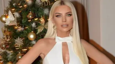 Η Κατερίνα καινούργιου με λευκό φόρεμα