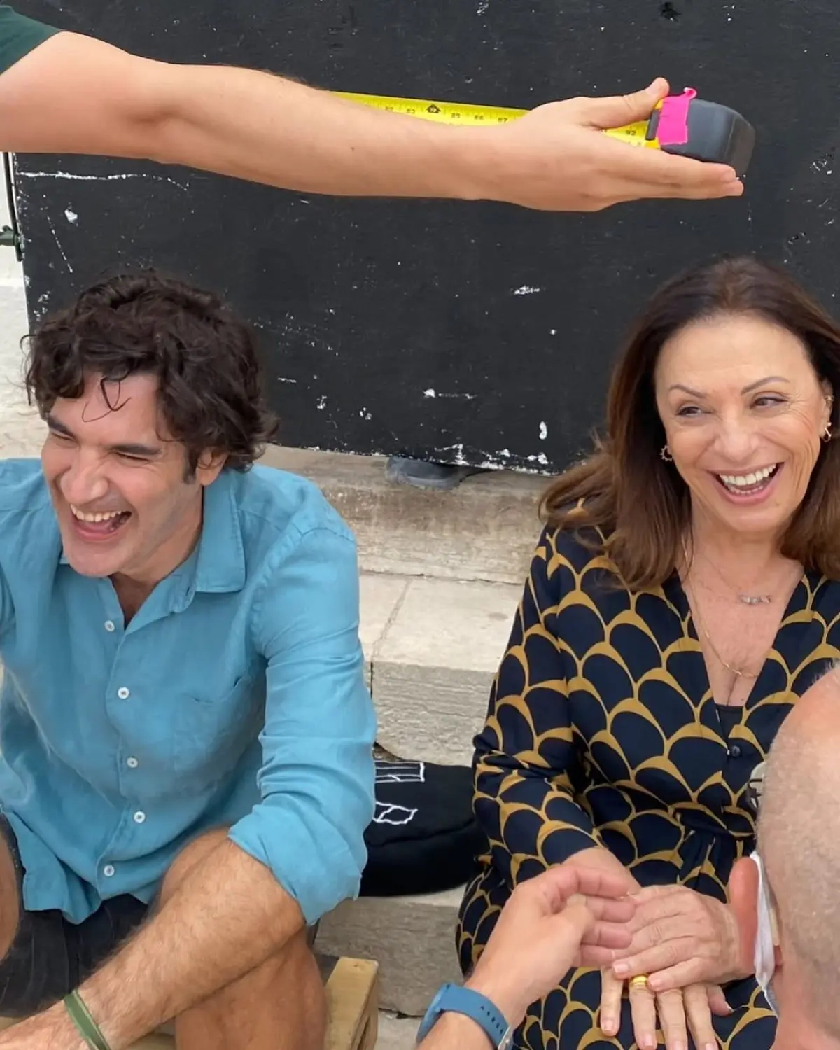 Αλεξίου και Παπακαλιάτης στα γυρίσματα του Maestro